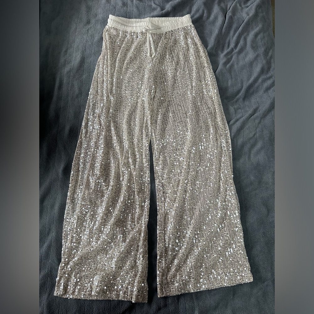 Cream & Sequin party pants! Sz Large NWT